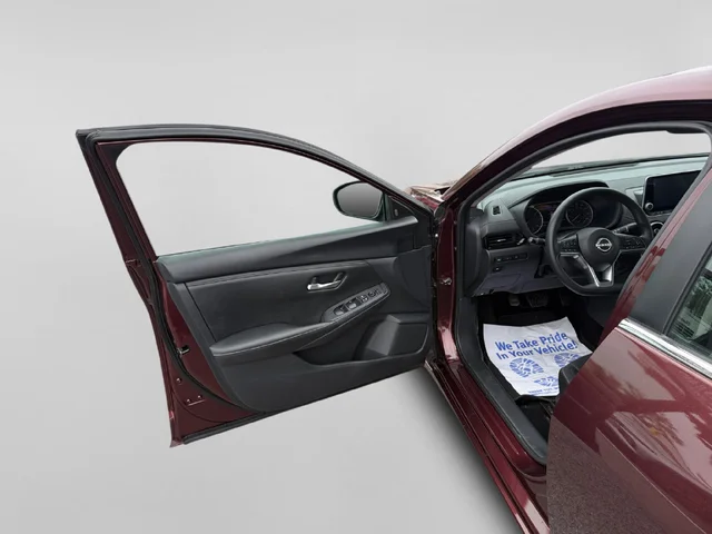 SEMINUEVOS NISSAN Sentra a Estados en autogozo