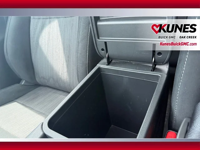 SEMINUEVOS NISSAN Sentra a Estados en autogozo