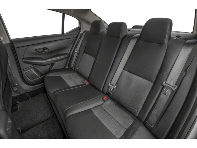 SEMINUEVOS NISSAN Sentra a Estados en autogozo