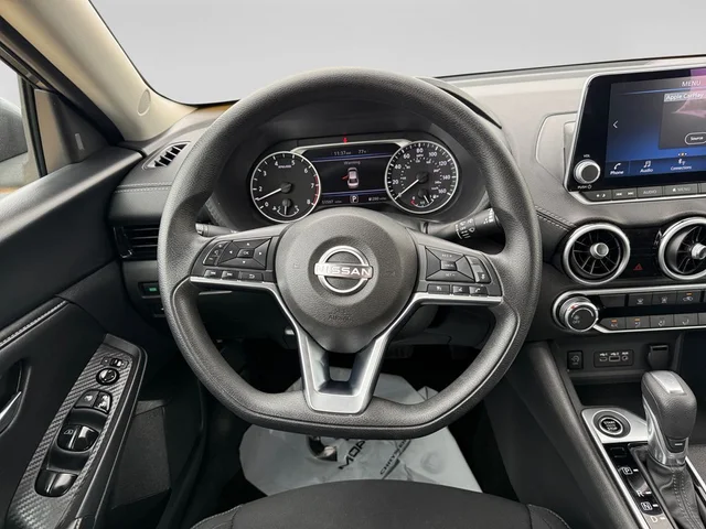 SEMINUEVOS NISSAN Sentra a Estados en autogozo
