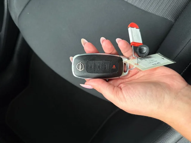 SEMINUEVOS NISSAN Sentra a Estados en autogozo