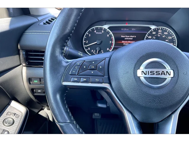 SEMINUEVOS NISSAN Sentra a Estados en autogozo