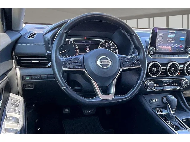 SEMINUEVOS NISSAN Sentra a Estados en autogozo