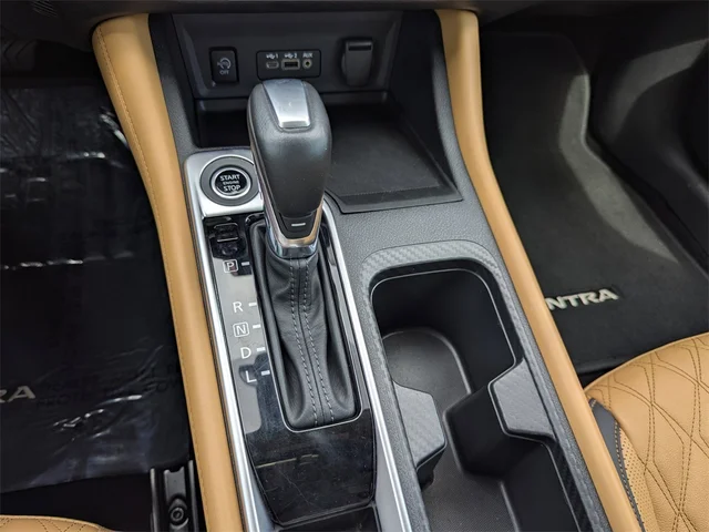 SEMINUEVOS NISSAN Sentra at Kennesaw, in Town Center Nissan