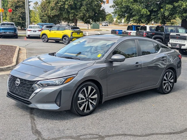 SEMINUEVOS NISSAN Sentra at Kennesaw, in Town Center Nissan