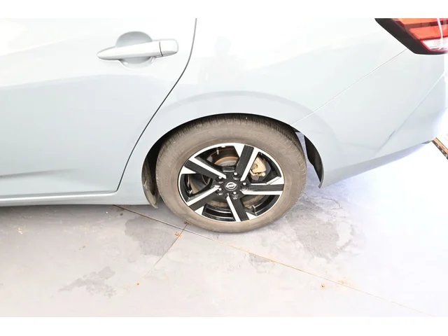 SEMINUEVOS NISSAN Sentra a Estados en autogozo
