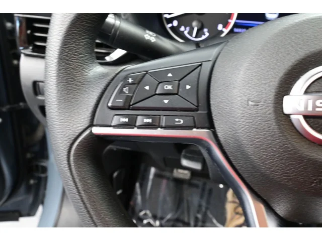 SEMINUEVOS NISSAN Sentra a Estados en autogozo