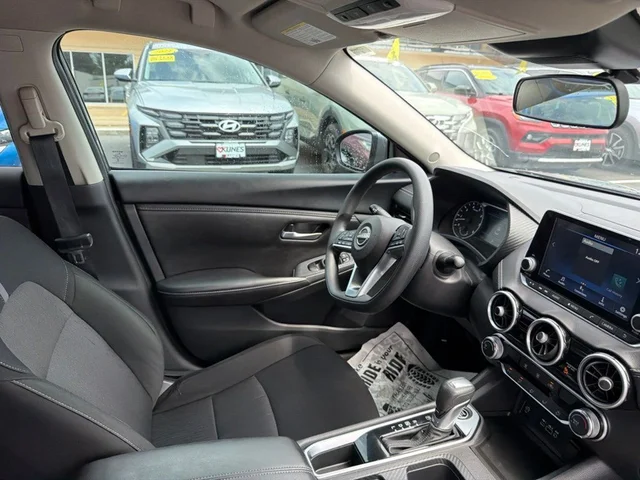 SEMINUEVOS NISSAN Sentra a Estados en autogozo