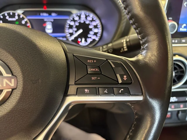 SEMINUEVOS NISSAN Sentra a Estados en autogozo