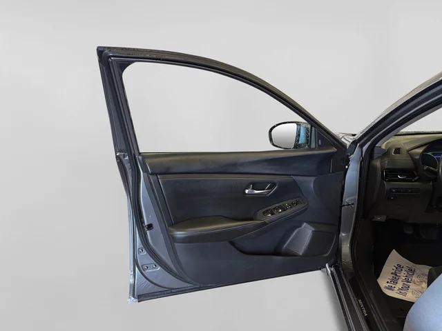 SEMINUEVOS NISSAN Sentra a Estados en autogozo