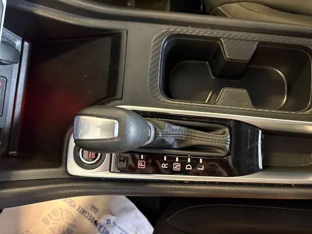SEMINUEVOS NISSAN Sentra a Estados en autogozo