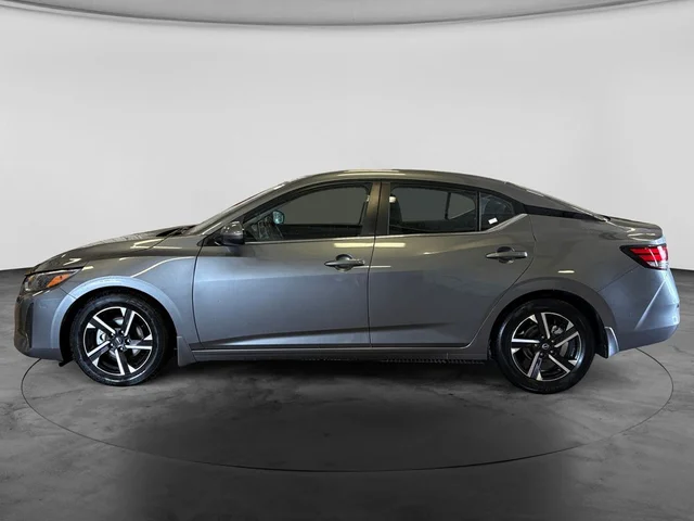 SEMINUEVOS NISSAN Sentra a Estados en autogozo