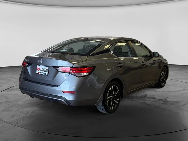 SEMINUEVOS NISSAN Sentra a Estados en autogozo