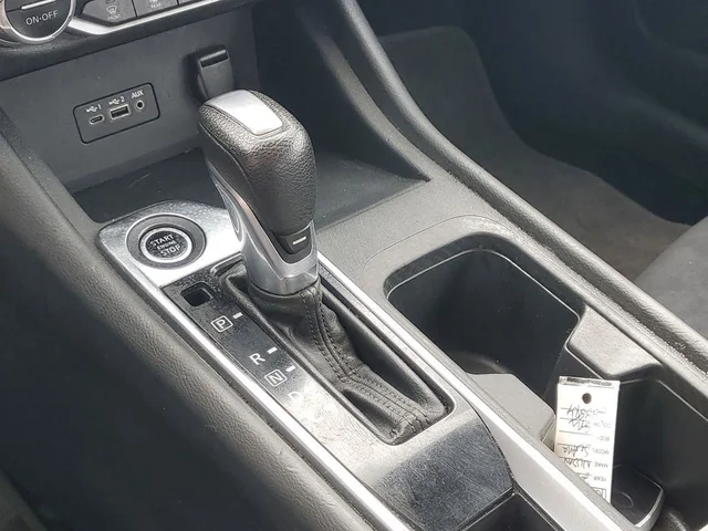 SEMINUEVOS NISSAN Sentra a Estados en autogozo