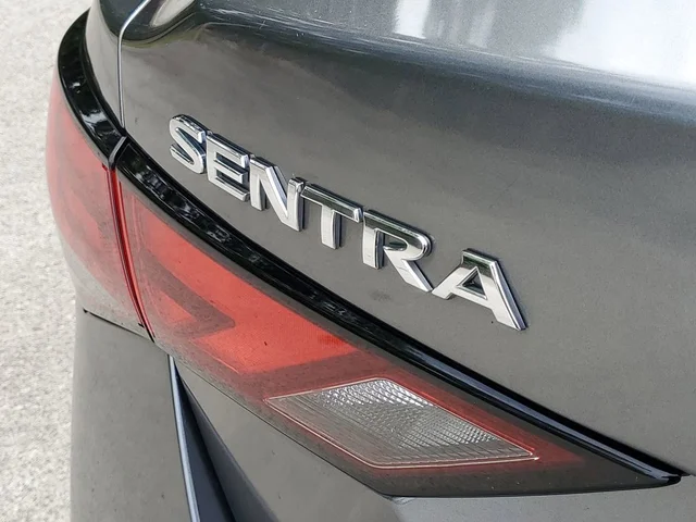 SEMINUEVOS NISSAN Sentra a Estados en autogozo