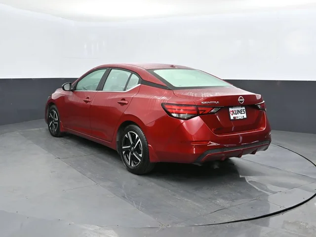 SEMINUEVOS NISSAN Sentra a Estados en autogozo
