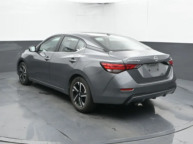 SEMINUEVOS NISSAN Sentra a Estados en autogozo