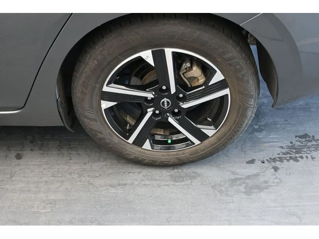 SEMINUEVOS NISSAN Sentra a Estados en autogozo