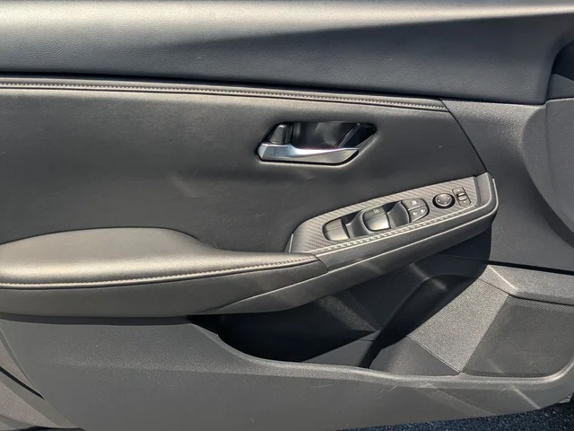 SEMINUEVOS NISSAN Sentra a Estados en autogozo