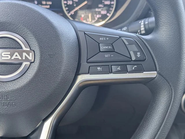 SEMINUEVOS NISSAN Sentra a Estados en autogozo