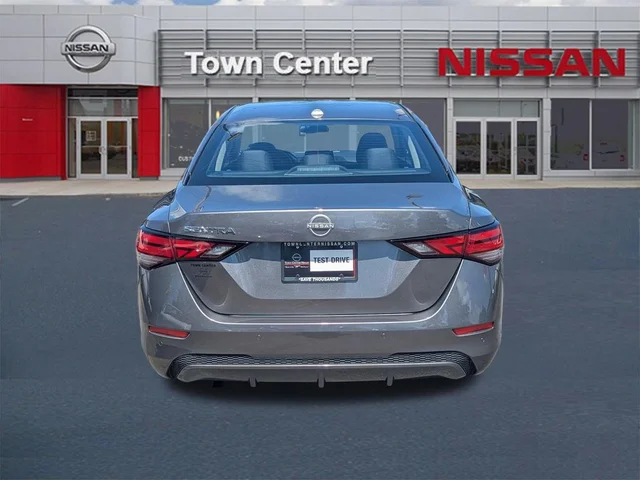 SEMINUEVOS NISSAN Sentra a Estados en autogozo