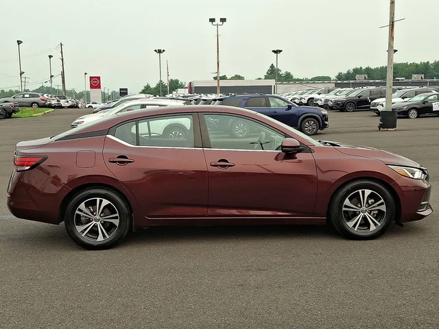 SEMINUEVOS NISSAN Sentra a Estados en autogozo