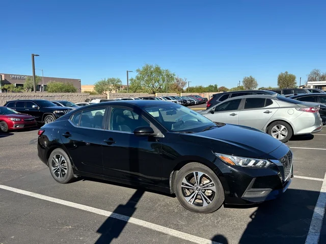 SEMINUEVOS NISSAN Sentra a Estados en autogozo