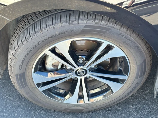 SEMINUEVOS NISSAN Sentra a Estados en autogozo