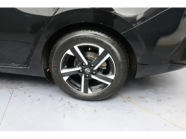 SEMINUEVOS NISSAN Sentra a Estados en autogozo