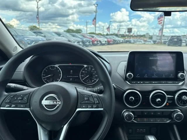 SEMINUEVOS NISSAN Sentra a Estados en autogozo