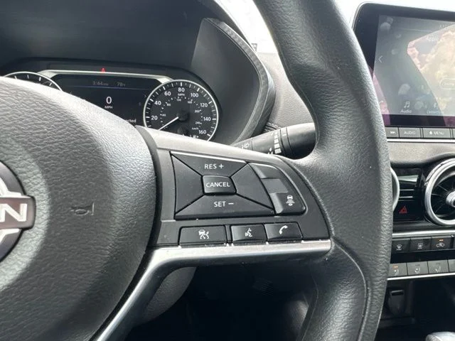 SEMINUEVOS NISSAN Sentra a Estados en autogozo
