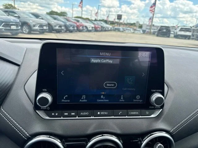 SEMINUEVOS NISSAN Sentra a Estados en autogozo