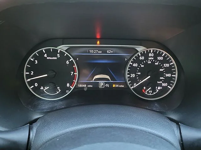 SEMINUEVOS NISSAN Sentra a Estados en autogozo
