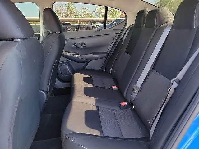 SEMINUEVOS NISSAN Sentra a Estados en autogozo