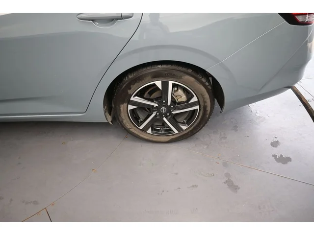 SEMINUEVOS NISSAN Sentra a Estados en autogozo