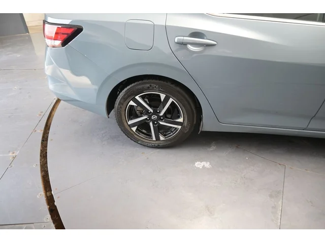 SEMINUEVOS NISSAN Sentra a Estados en autogozo