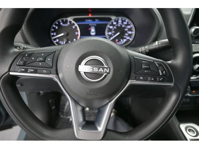 SEMINUEVOS NISSAN Sentra a Estados en autogozo