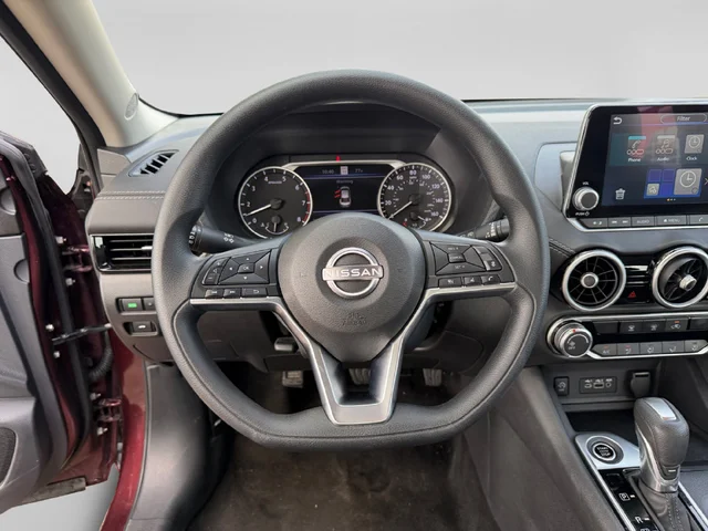 SEMINUEVOS NISSAN Sentra a Estados en autogozo