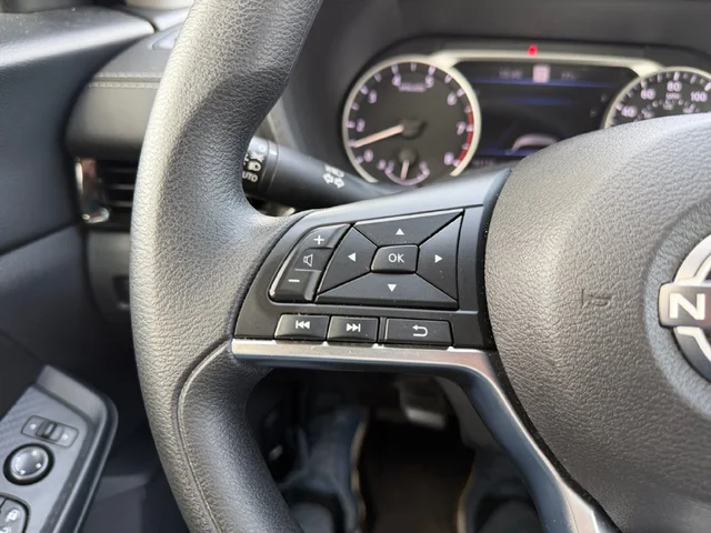 SEMINUEVOS NISSAN Sentra a Estados en autogozo