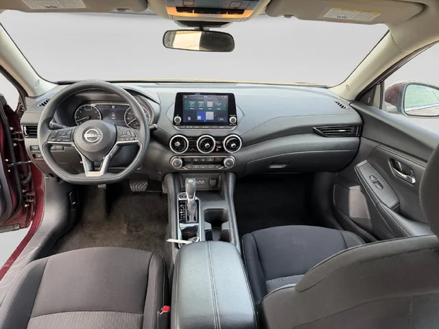 SEMINUEVOS NISSAN Sentra a Estados en autogozo