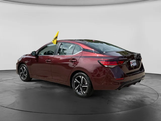 SEMINUEVOS NISSAN Sentra a Estados en autogozo