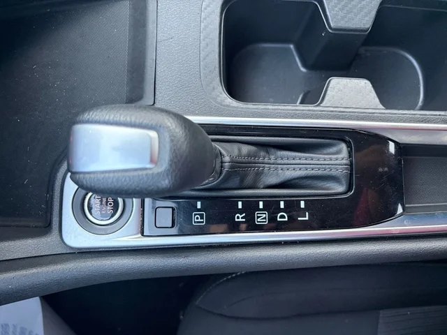 SEMINUEVOS NISSAN Sentra a Estados en autogozo