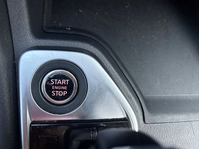 SEMINUEVOS NISSAN Sentra a Estados en autogozo