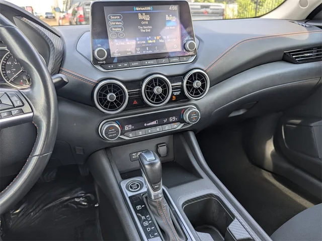 SEMINUEVOS NISSAN Sentra at Kennesaw, in Town Center Nissan