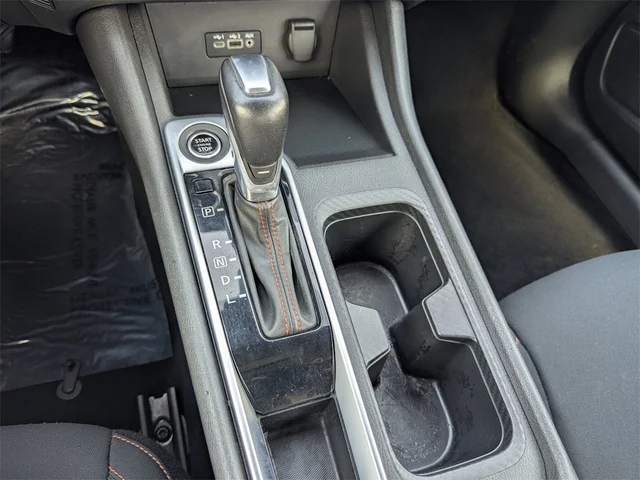 SEMINUEVOS NISSAN Sentra at Kennesaw, in Town Center Nissan