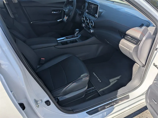 SEMINUEVOS NISSAN Sentra at Kennesaw, in Town Center Nissan