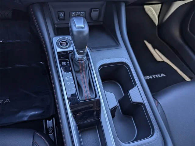 SEMINUEVOS NISSAN Sentra at Kennesaw, in Town Center Nissan