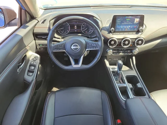 SEMINUEVOS NISSAN Sentra a Estados en autogozo