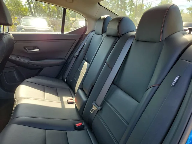 SEMINUEVOS NISSAN Sentra a Estados en autogozo