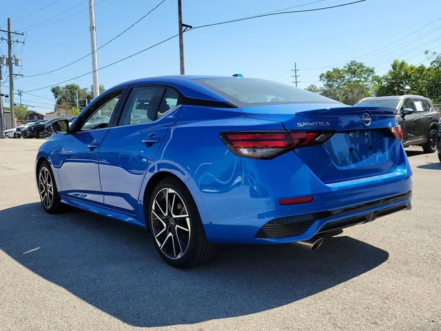 SEMINUEVOS NISSAN Sentra a Estados en autogozo